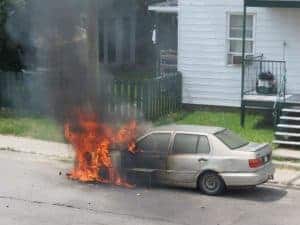 voiture en feu
