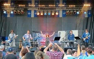 Les-bas-de-laine-Saint-Jean-Baptiste Les-bas-de-laine-Saint-Jean-Baptiste