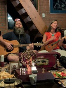 Pourquoi chanter des mantras fait du bien